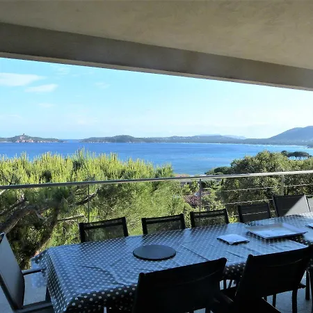 Villa Magnifique Avec Vue 180° Sur La Baie De Pinarello Et Piscine Chauffee Zonza