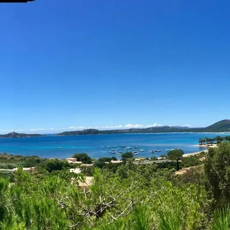 Magnifique Avec Vue 180° Sur La Baie De Pinarello Et Piscine Chauffee